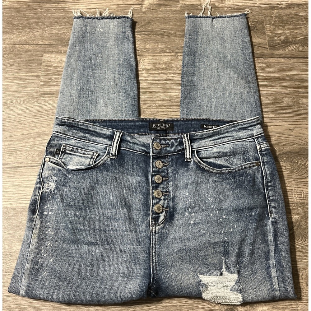 Judy Blue High Rise ButtonFly Destroyed Splatter Skinny Jeans SZ 11/30 (32x26) - Picture 2 of 12
